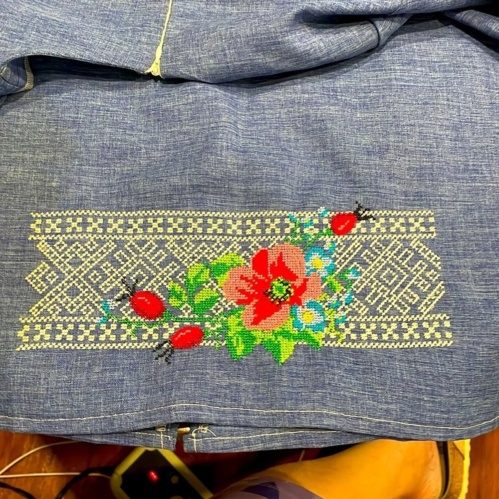 Vintage handmade embroidered short sleeve dress zip back. E5 - Picture 7 of 7